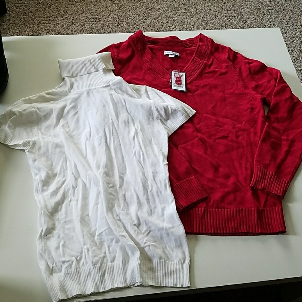 🌈NWT Two sweaters, size M